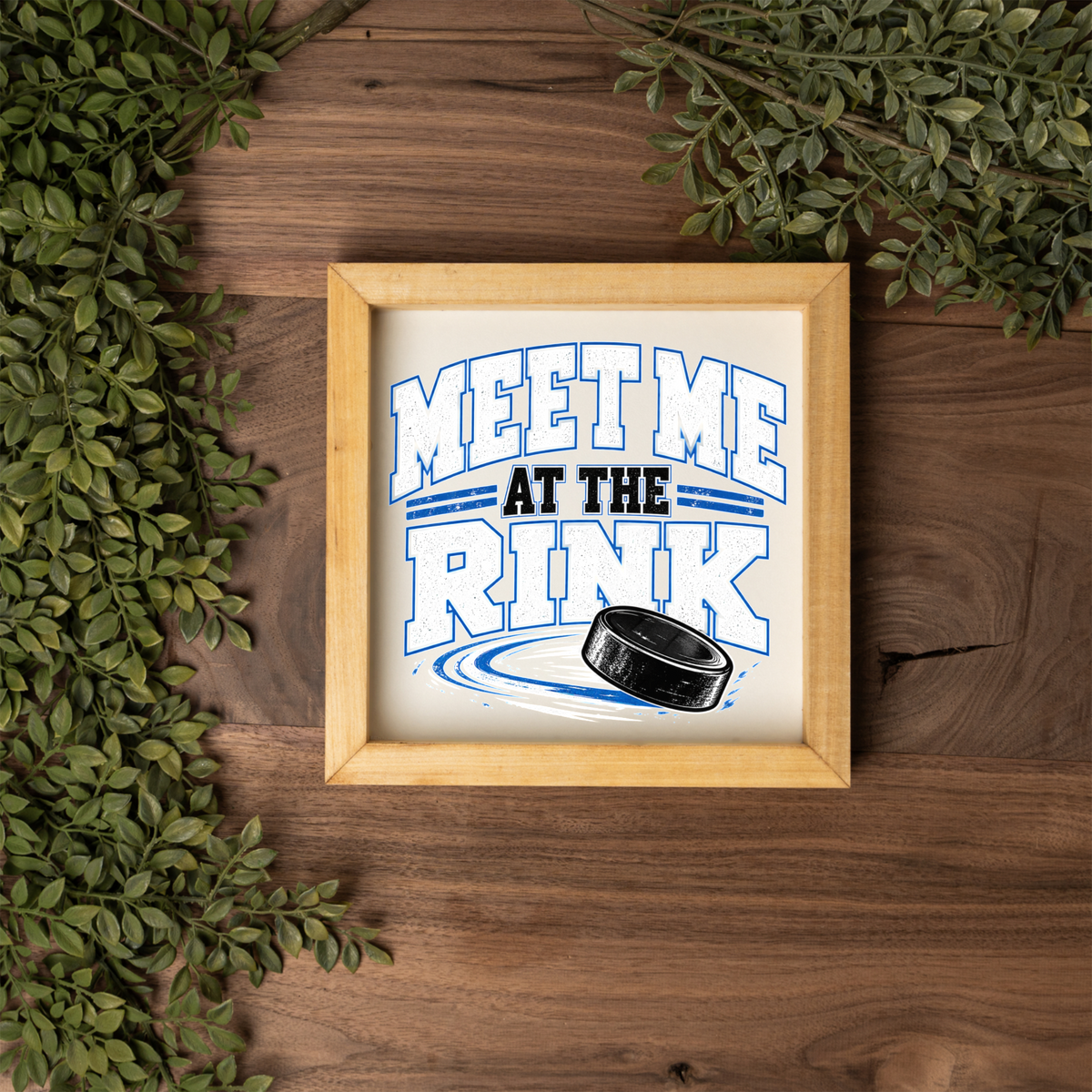 Meet Me at the Rink Sign, Hockey Wall Decor, Hockey Player Gift, Ice Hockey Room Decor, Hockey Mom Gift, Sports Bedroom Wall Art